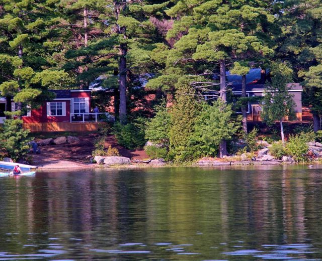 Bonnie Lake Resort