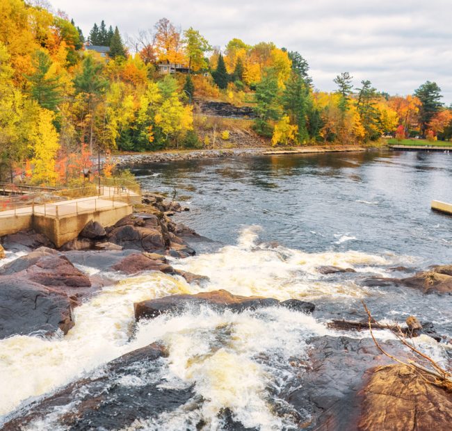 Bracebridge Falls & Bracebridge Bay Park